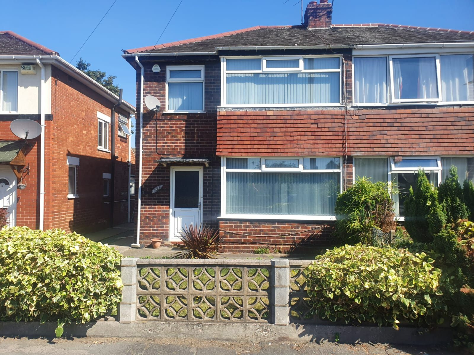 3 bed semidetached house for sale in Harrowden Road, Doncaster DN2