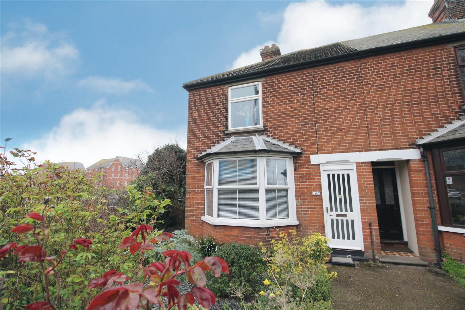 3 bed property for sale in Langer Road, Felixstowe IP11 Zoopla
