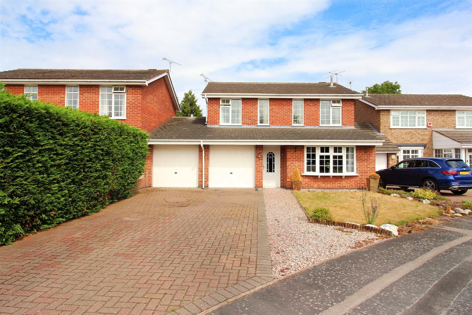 4 bed detached house for sale in Hungarton Drive, Syston, Leicester LE7