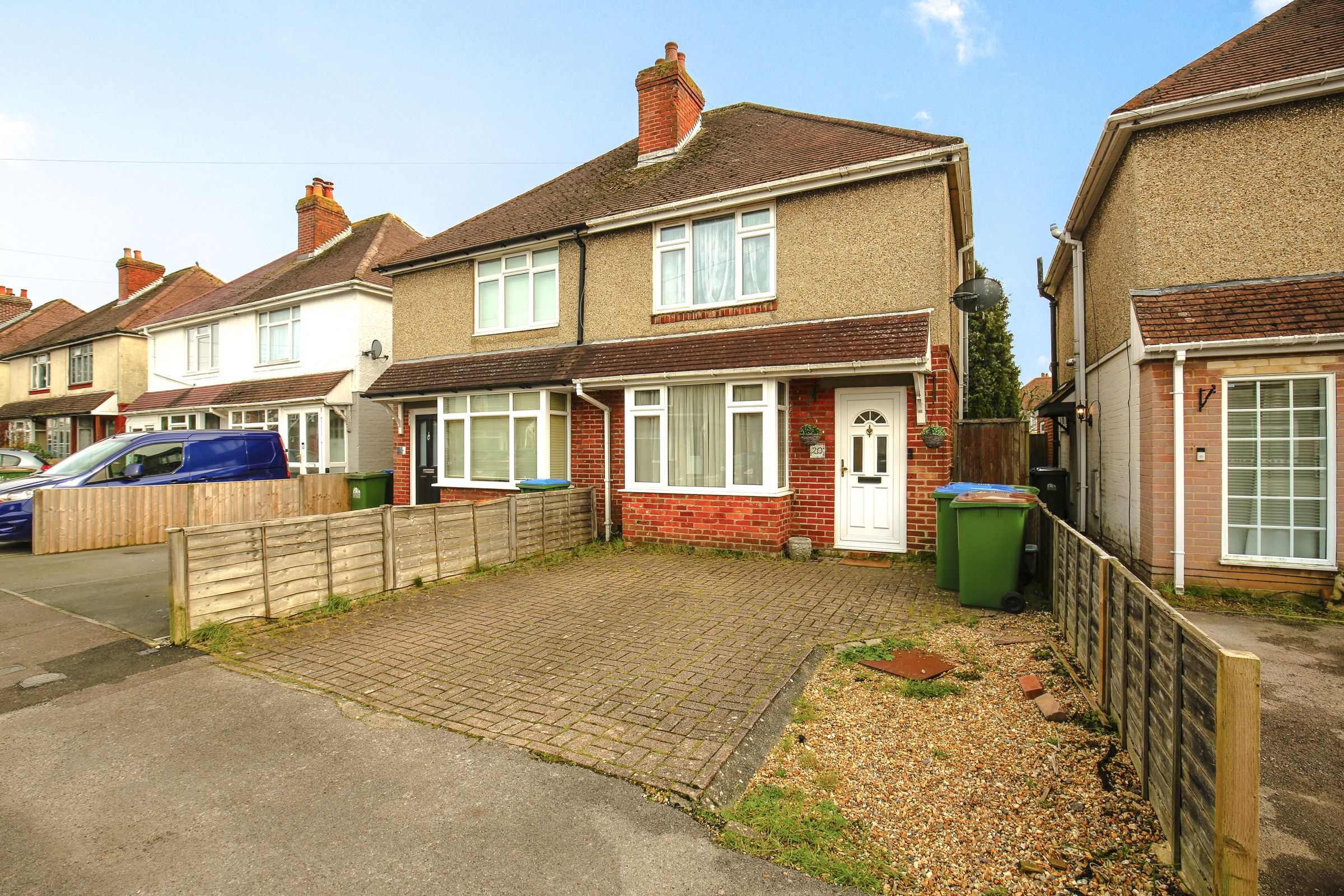 2 bed semidetached house to rent in Belton Road, Southampton SO19 Zoopla