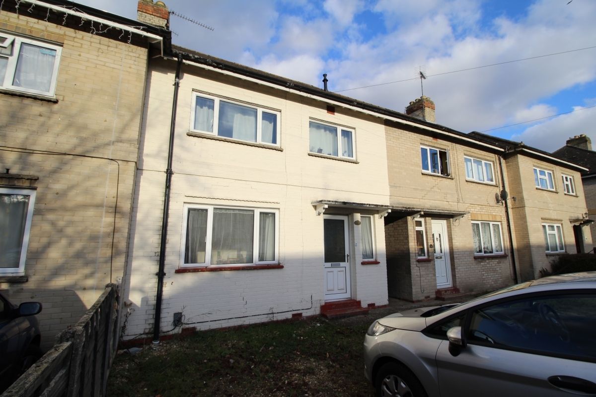 4 bed terraced house to rent in Almond Close, Englefield Green, Egham, Surrey TW20 Zoopla