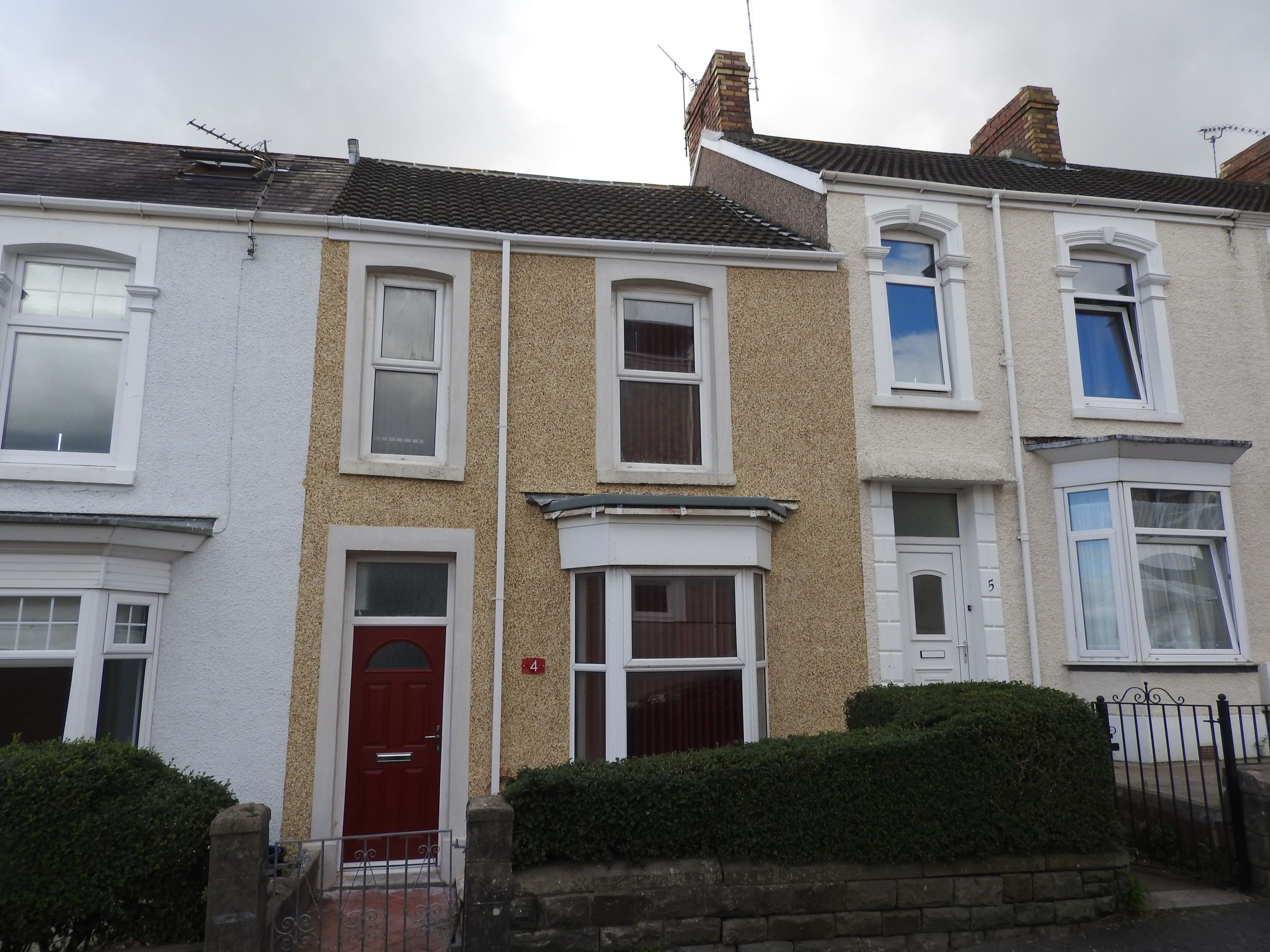 6 bed terraced house for sale in Penbryn Terrace, Brynmill, Swansea SA2