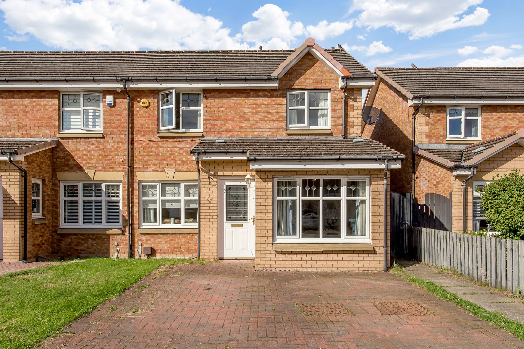 4 bed semidetached house for sale in Kirkwood Place, Coatbridge