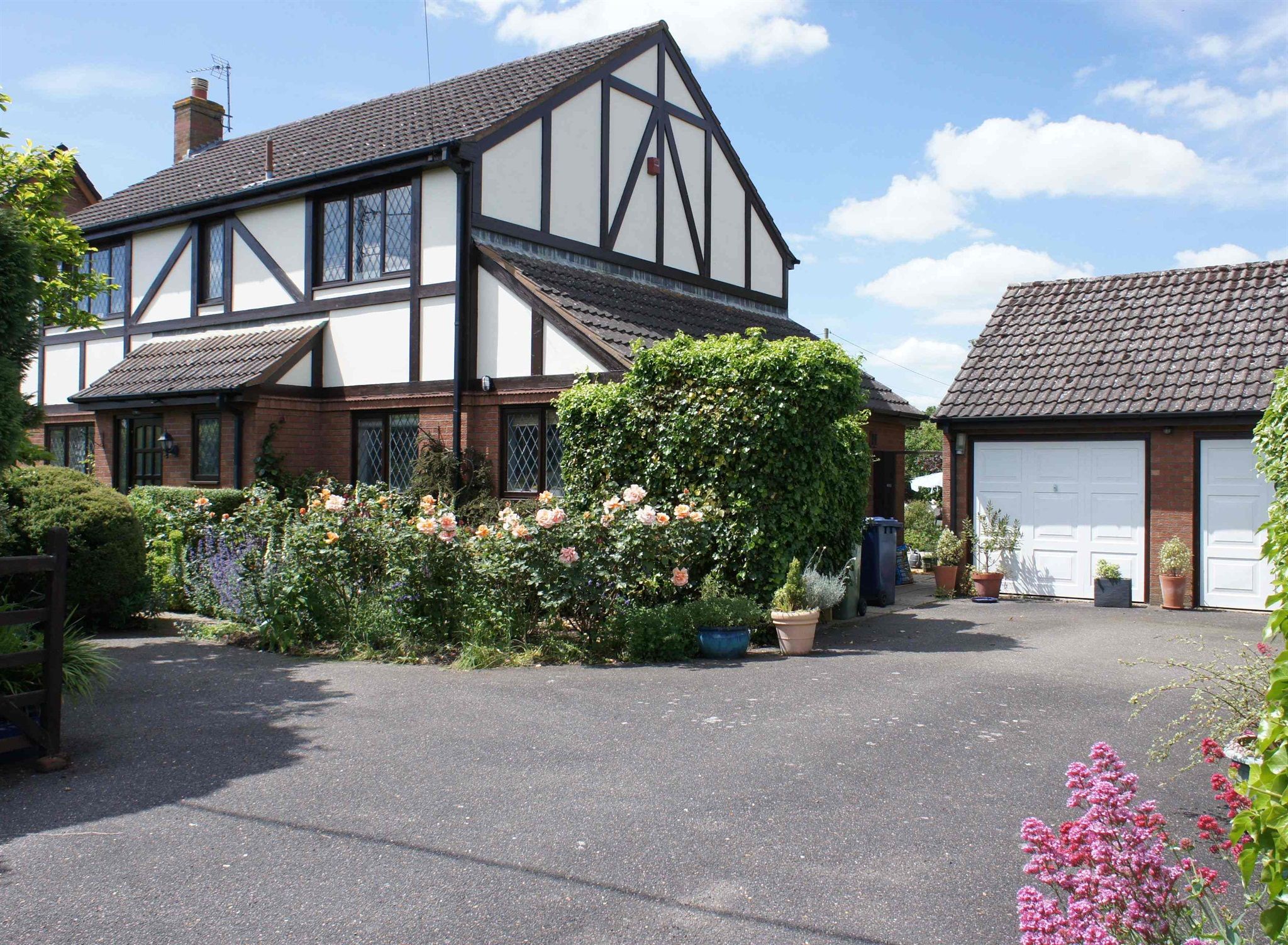 4 bed detached house for sale in Eastwood End, Wimblington, March PE15