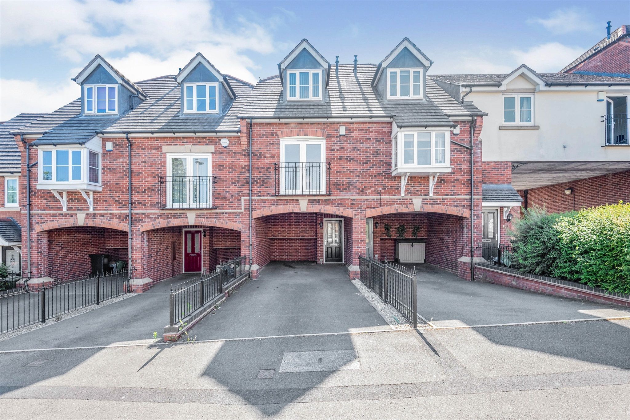3 bed semidetached house for sale in Road, Halesowen B63 Zoopla