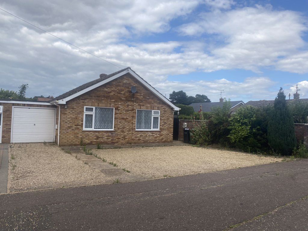 2 bed bungalow to rent in Bewick Close, King's Lynn PE31
