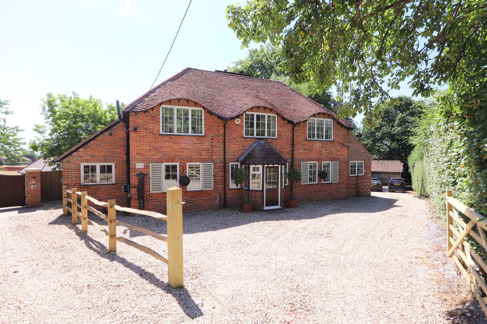 3 bed detached house for sale in Potters Heron Close, Ampfield, Romsey