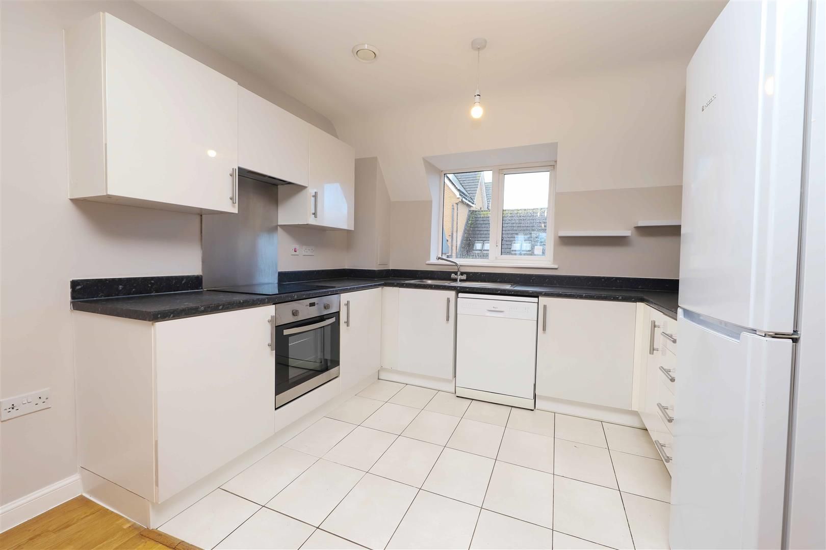 2 bed block of flats for sale in Varcoe Gardens, Hayes UB3 Zoopla