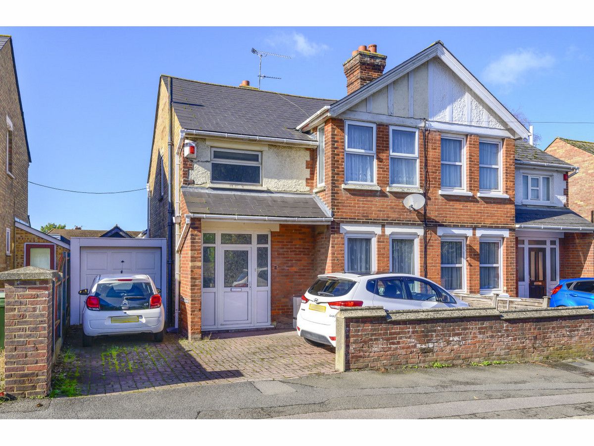 3 bed semidetached house for sale in Postley Road, Maidstone ME15 Zoopla