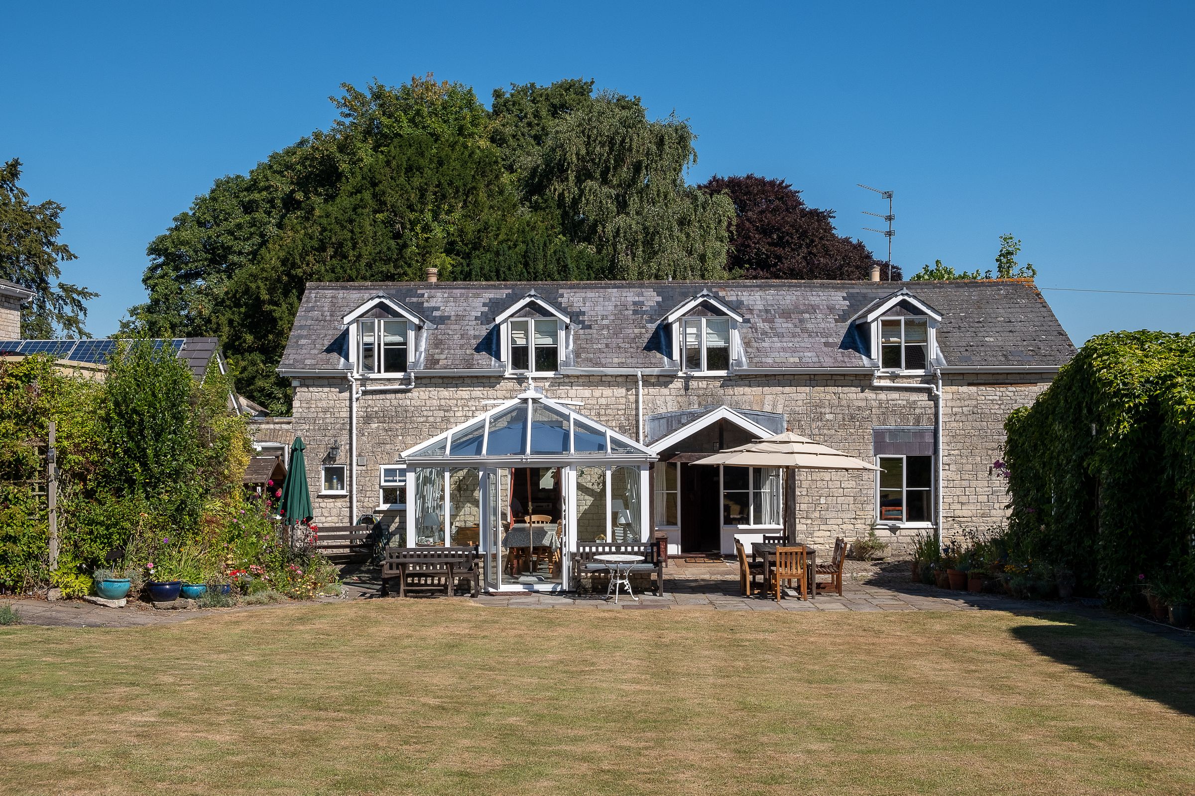 4 bed linkdetached house for sale in Laurel Drive, Paulton, Bristol