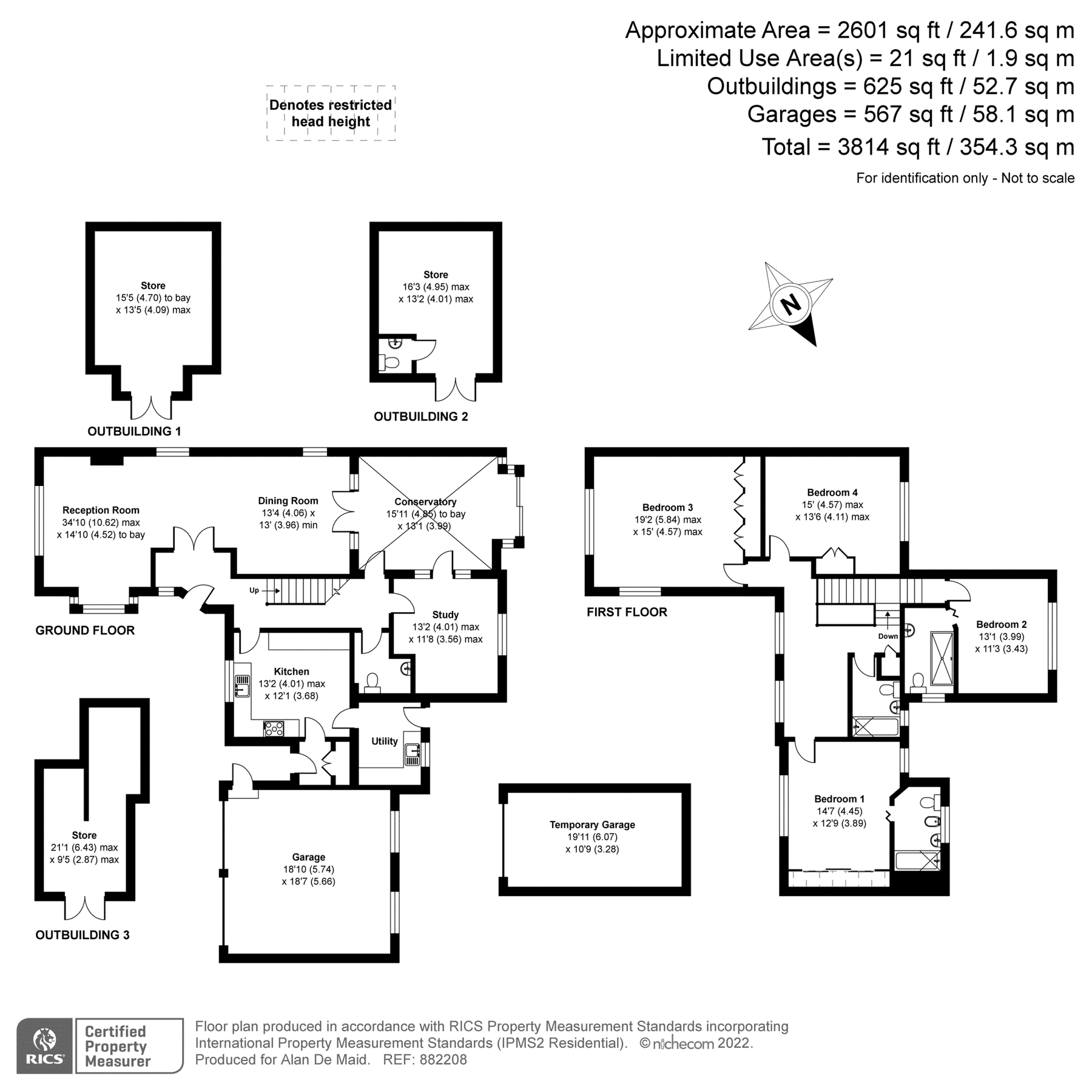 4 bed detached house for sale in Stonehouse Road, Halstead, Sevenoaks