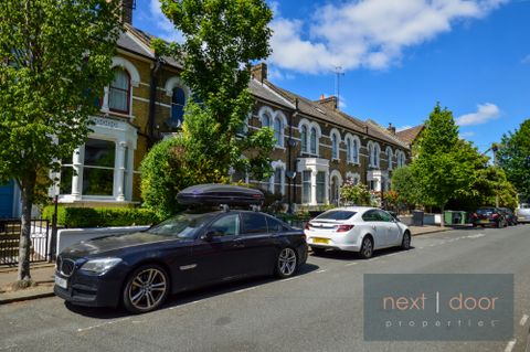 Sunninghill Road, Lewisham, London SE13