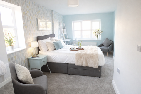 Lacewood Gardens, Reading, Berkshire RG2, Room to rent