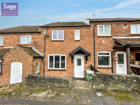 Cotswold Way, Risca NP11, 2 bed terraced house for sale, £130,000 - Zoopla