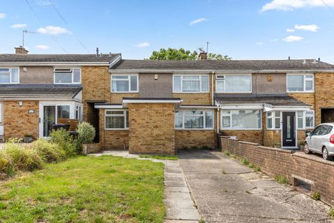 Longway Avenue, Bristol BS14