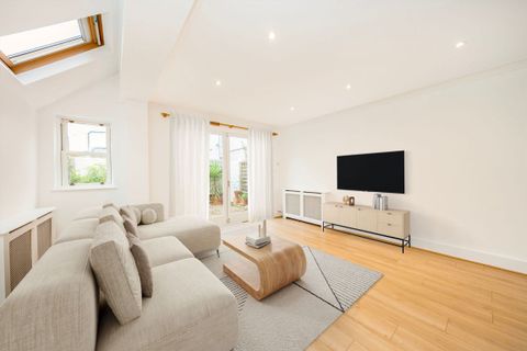 Lindrop Street, Fulham SW6