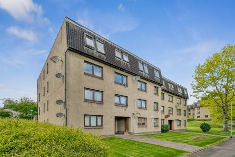 Fortingall Avenue, North Kelvinside, Glasgow G12 - View 2