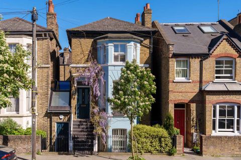 Starfield Road, London W12