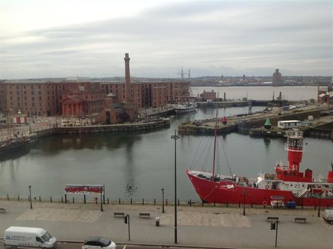 Strand Street, Liverpool L1, Studio to rent