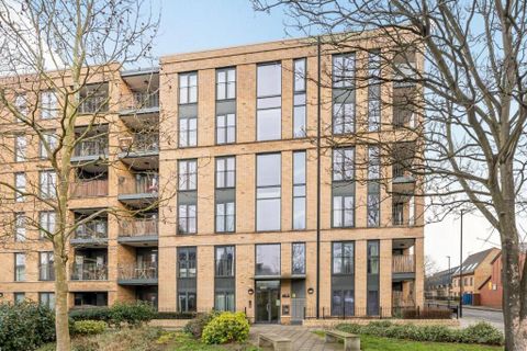 Cowley Road, London SW9