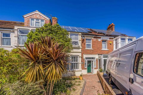 Hayling Avenue, Portsmouth PO3