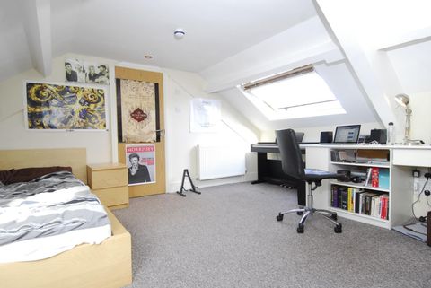 Seymour Avenue, Plymouth PL4