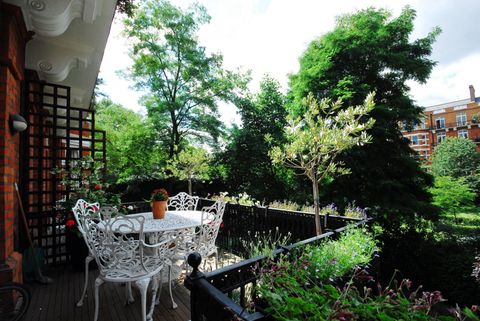 Trebovir Road, Kensington, London SW5