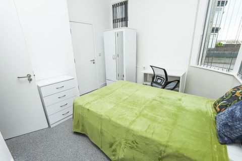 West Terrace, North Ormesby TS3 - View 2
