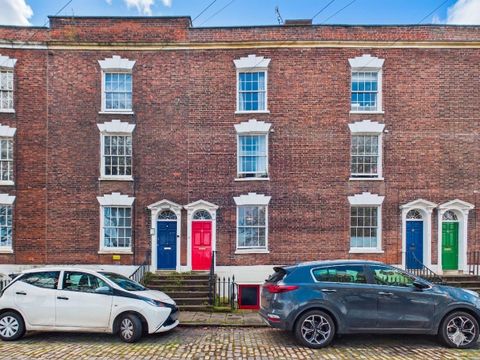Redcliffe Parade East, Redcliffe, Bristol BS1