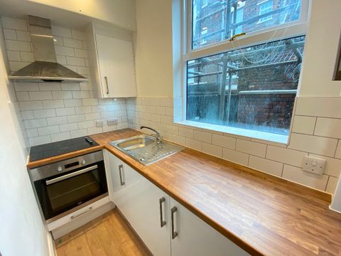 Upper Hope Place, Liverpool L7 - View 2