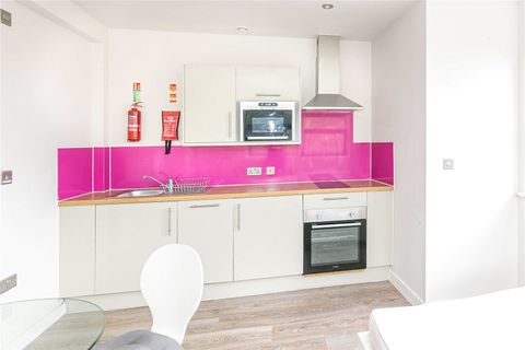 Crown House, 37-41 Prince Street, City Centre, Bristol BS1, Studio to rent