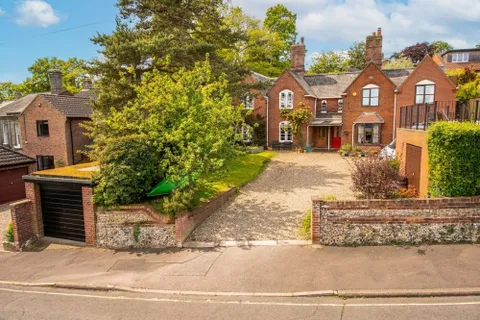House in Norwich, Thorpe Hamlet