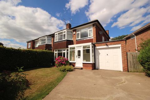 Newlands Avenue, Gosforth, Newcastle Upon Tyne NE3
