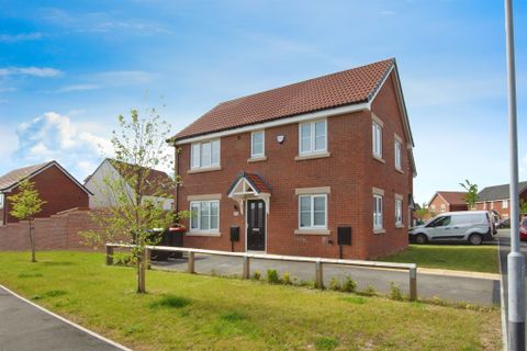 House in Ashfield, Hucknall - View 2