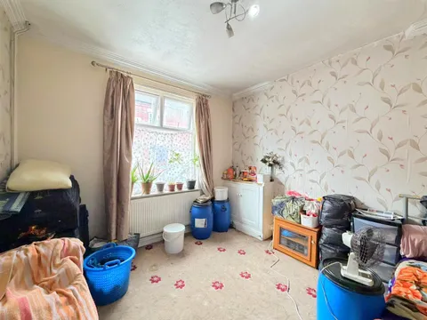 House in Leicester, Spinney Hills - View 5