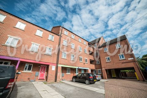 Albert Square, Church Street, Lenton, Nottingham NG7