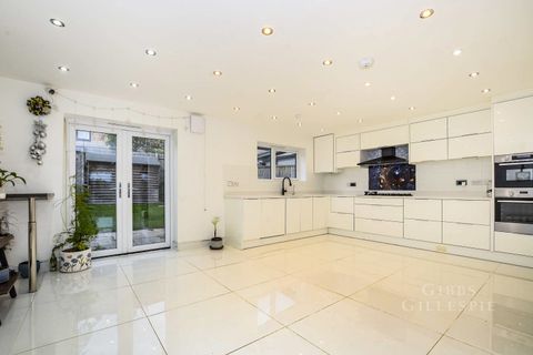 Lange Road, Harrow HA2