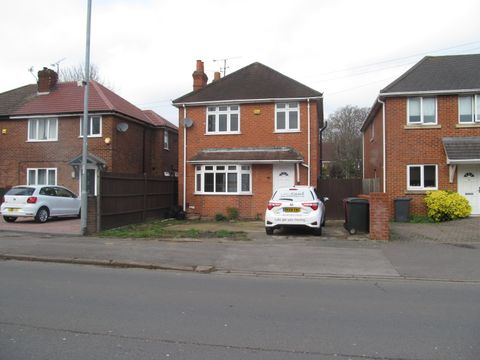 Elm Road, Reading RG6