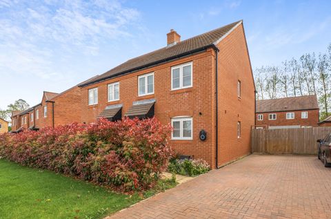 House in Collingtree, Collingtree Park - View 2