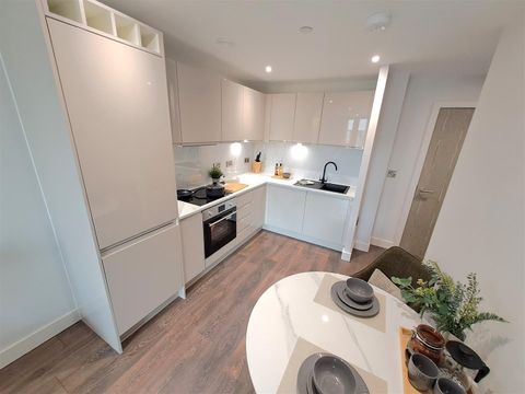 Triskelion Way, Liverpool L3