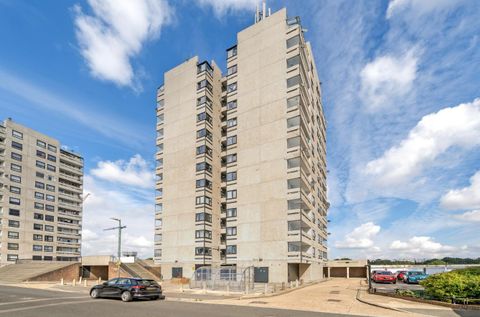 Trewsbury House, Hartslock Drive, Abbey Wood SE2, bed flat for