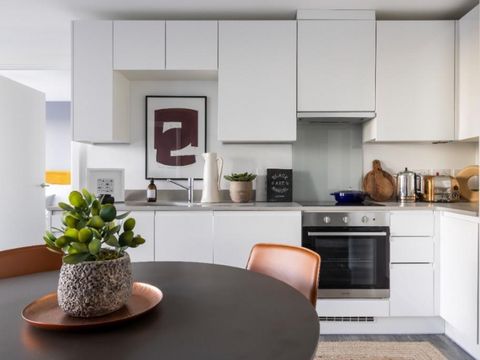 Apartment in Birkenhead, Lower Tranmere - More