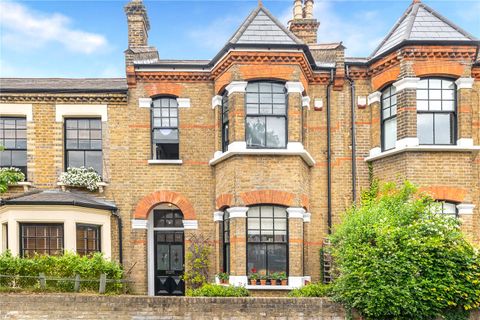 Folkestone Road, Walthamstow, London E17 – pohled 2
