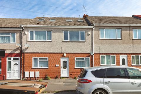 Stockwell Drive, Mangotsfield, Bristol BS16