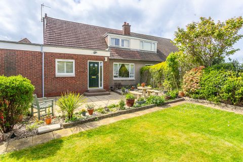 Drum Brae Avenue, Edinburgh EH12