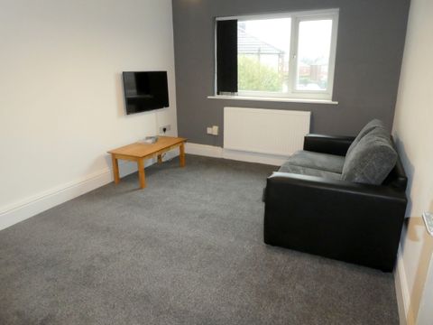 Mauldeth Road West, Withington, Manchester M20
