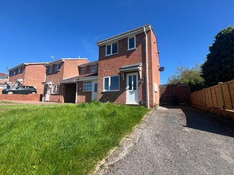 Appledore Drive, Oakwood, Derby, Derbyshire DE21