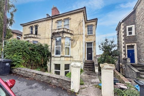 Cromwell Road, St. Andrews, Bristol BS6