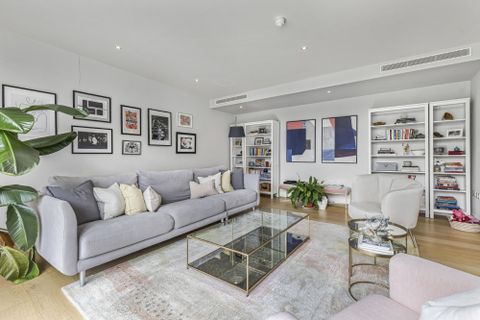 Page Street, London SW1P