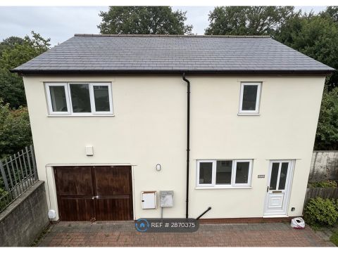 Moorland Road, Cardiff CF24